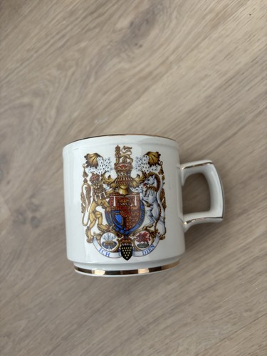 Royal marriage commemorative - royal,
