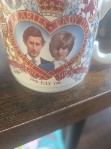 Royal mugs charles - charles, diana